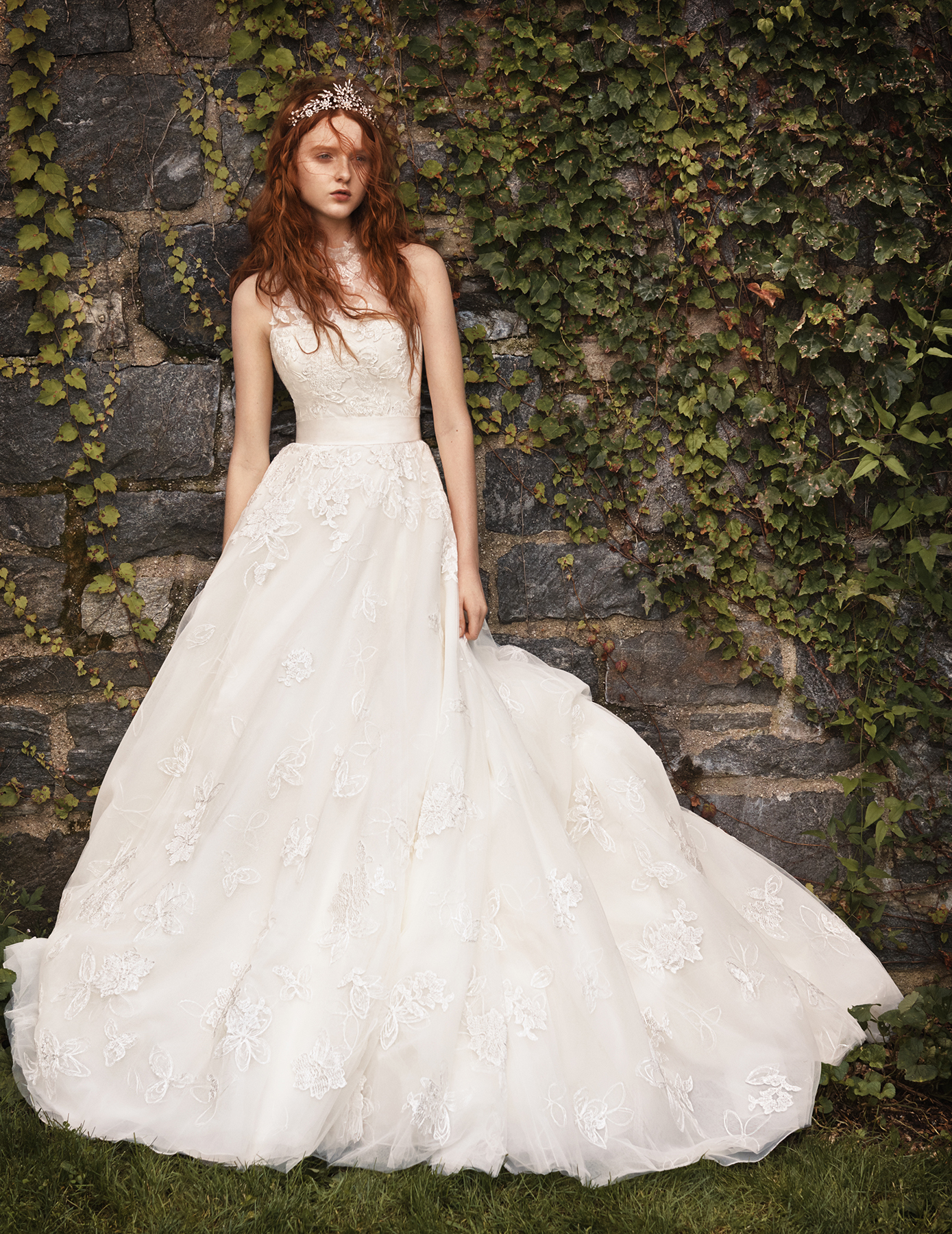 White by vera wang best sale illusion floral wedding dress