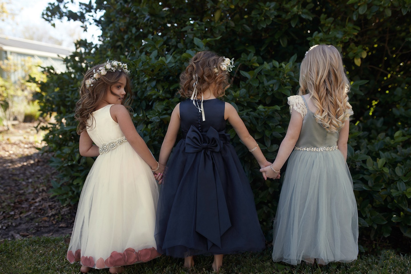 These adorable grandmothers are flower girls at wedding