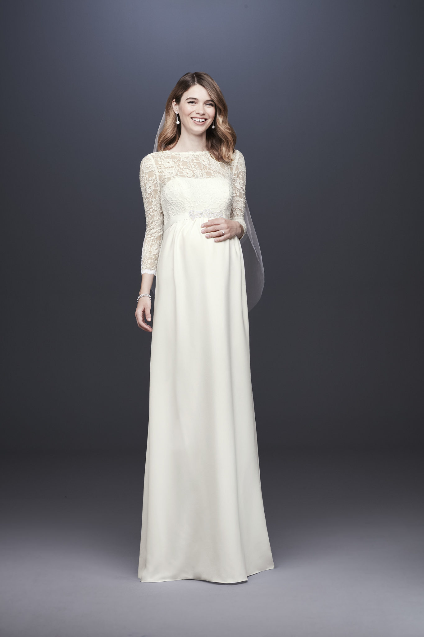 Wedding dresses clearance pregnant