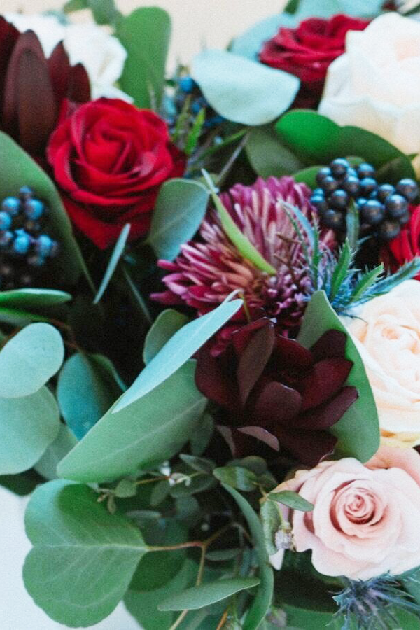 Wedding Flowers by Season - David's Bridal Blog