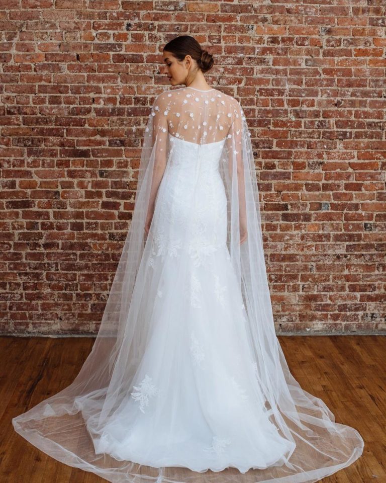 The Ultimate Wedding Day Accessories Checklist | David's Bridal Blog