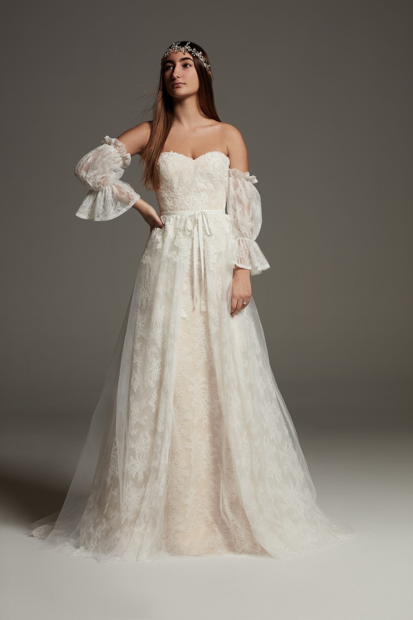 white by verawang♡wedding dress-