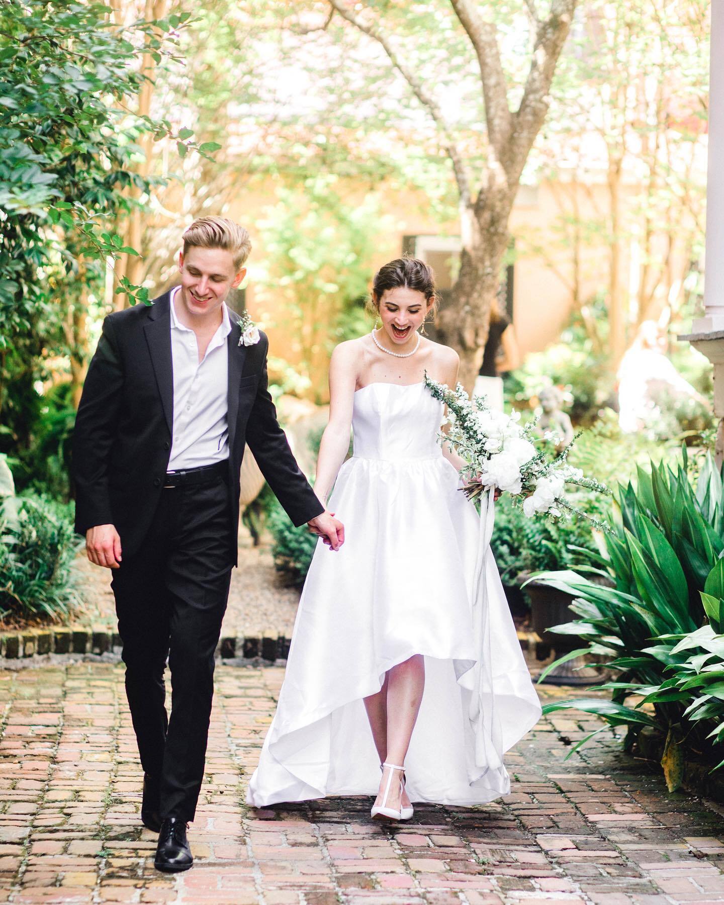 Effortless Elopement Wedding Dresses ...