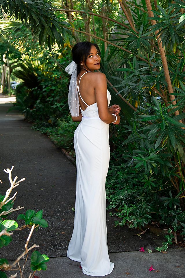 beach elopement wedding dress