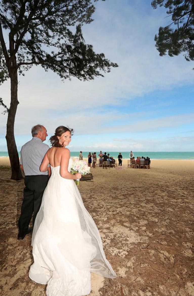 Kirsty and Shawn real winter wedding in hawaii