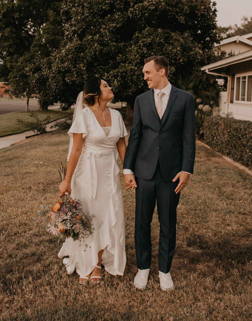 bride and groom at their backyard wedding