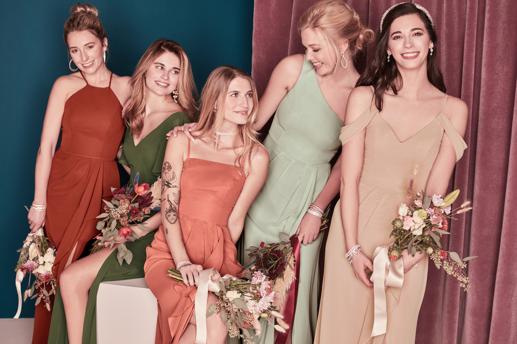 bridal party in earthy bridesmaid dresses