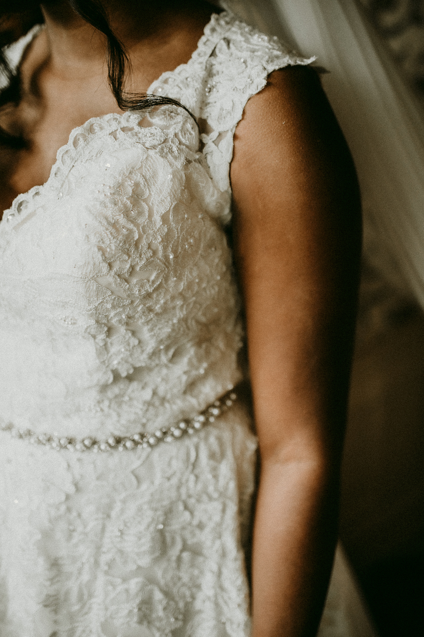 bride in lace wedding dress