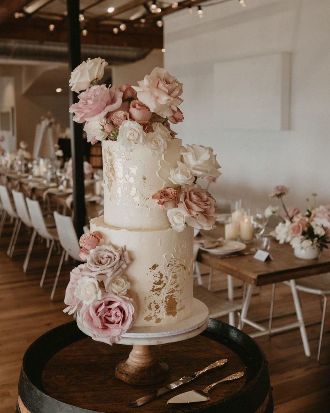 dusty pink wedding cake