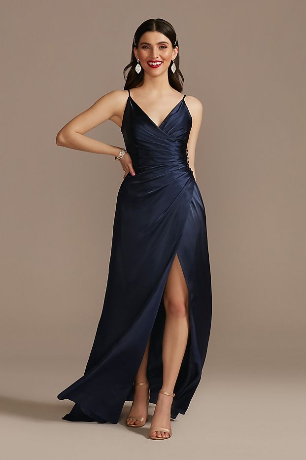 Women in hot bridesmaid dress from Galina Signature in the color Marine