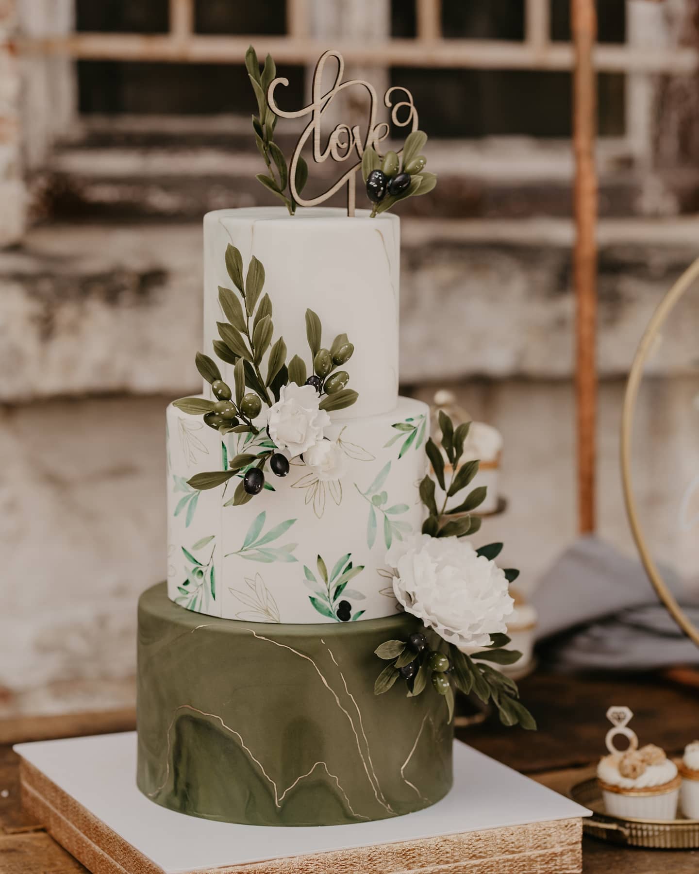 gâteau de mariage vert