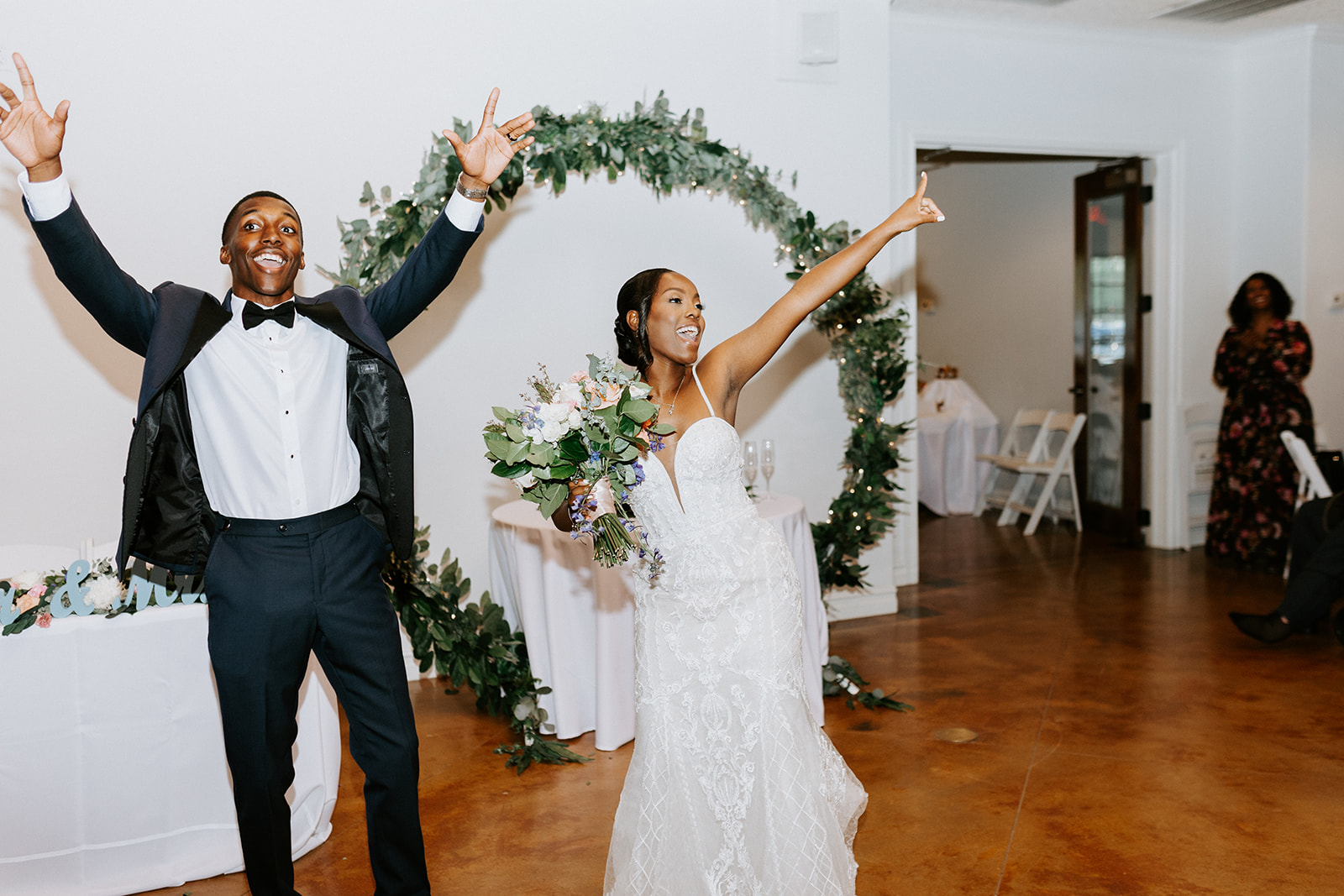 simple and classic wedding in Oklahoma